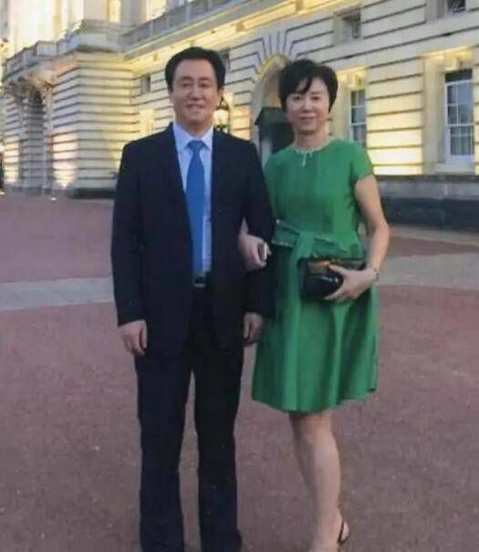国外亚洲成av人片在线观看